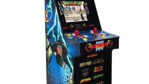 《帕克预警：曼市德比战，达洛特与肖恐遭重创，卡里克面临严峻挑战！》