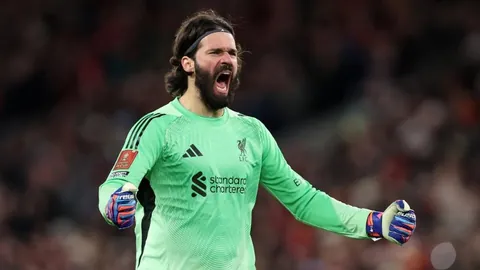 诺伊尔领衔拜仁创欧冠新纪元